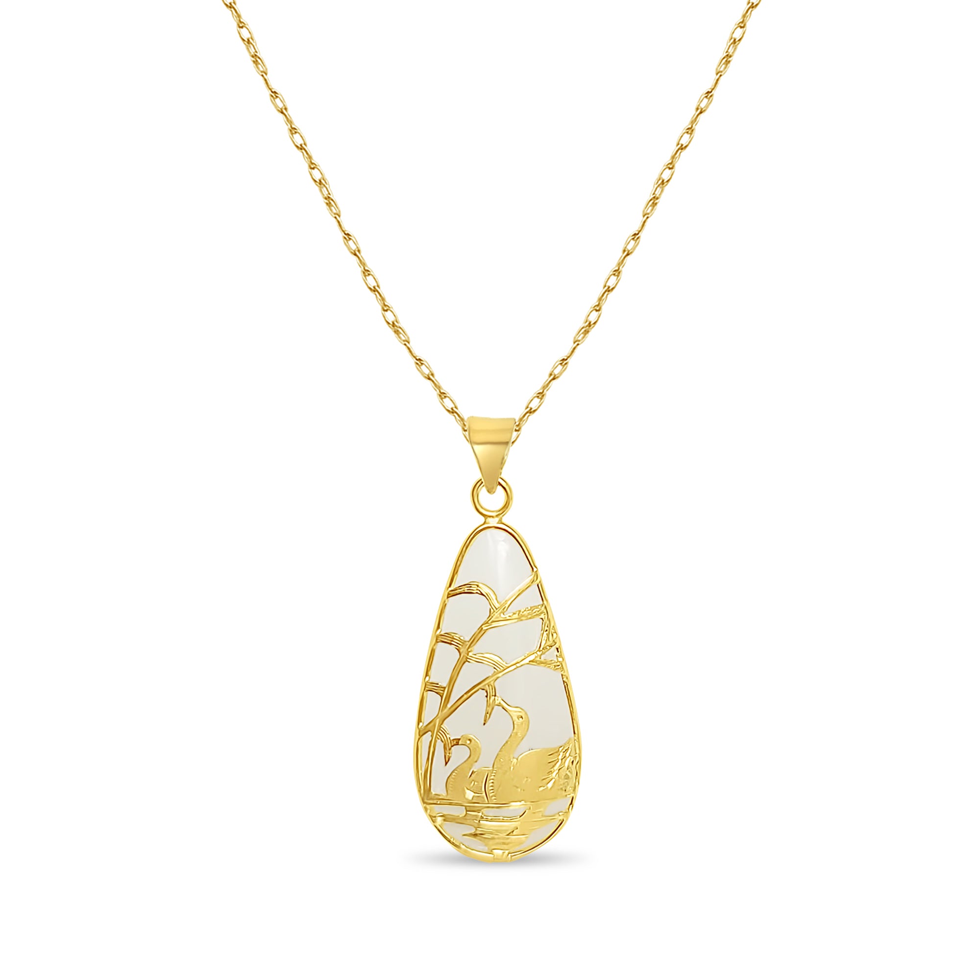 Jadéite verte naturelle avec motif de cygne doré en or jaune 14 carats