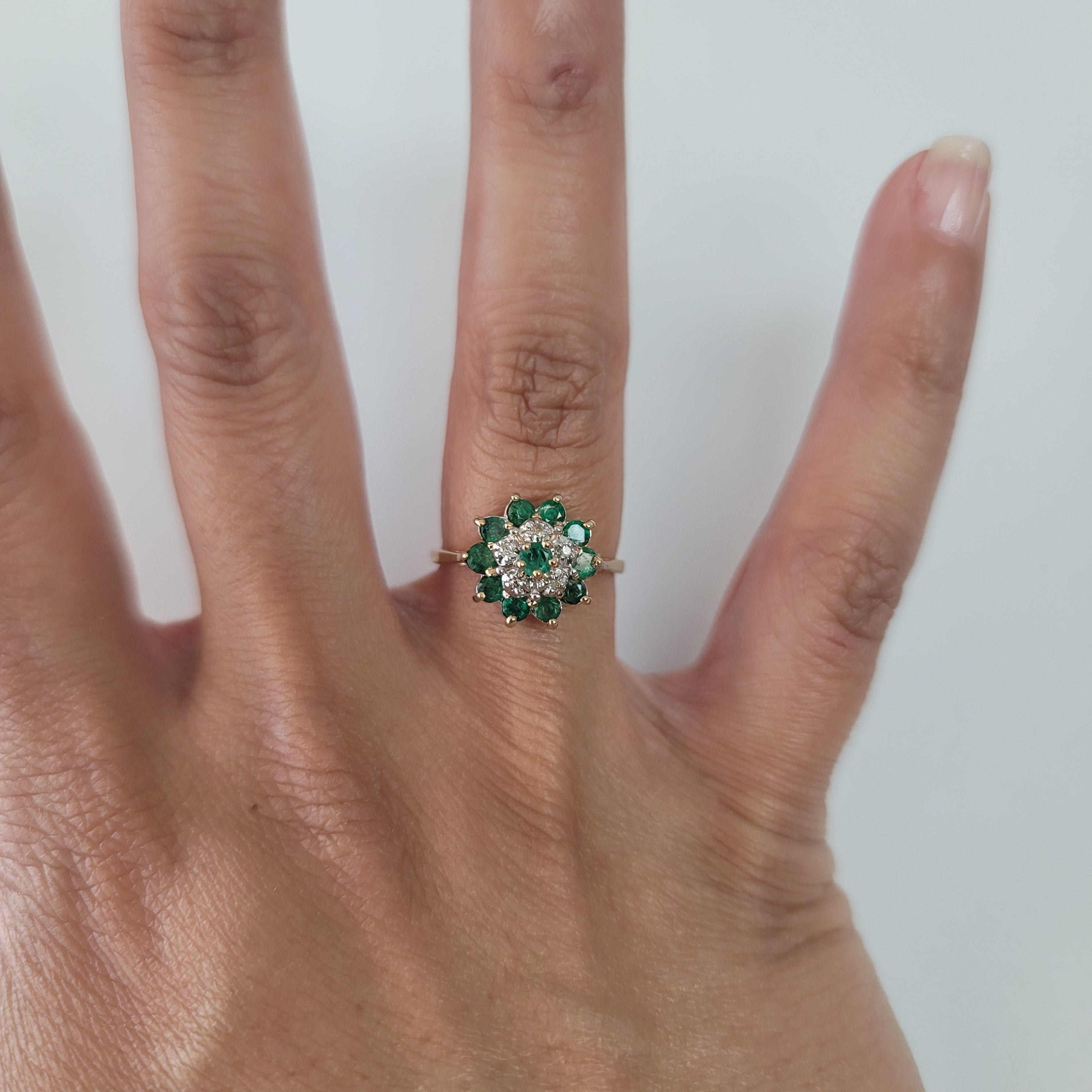 Emerald & Diamond Halo Flower Style Ring 1.00cttw 10k Yellow Gold