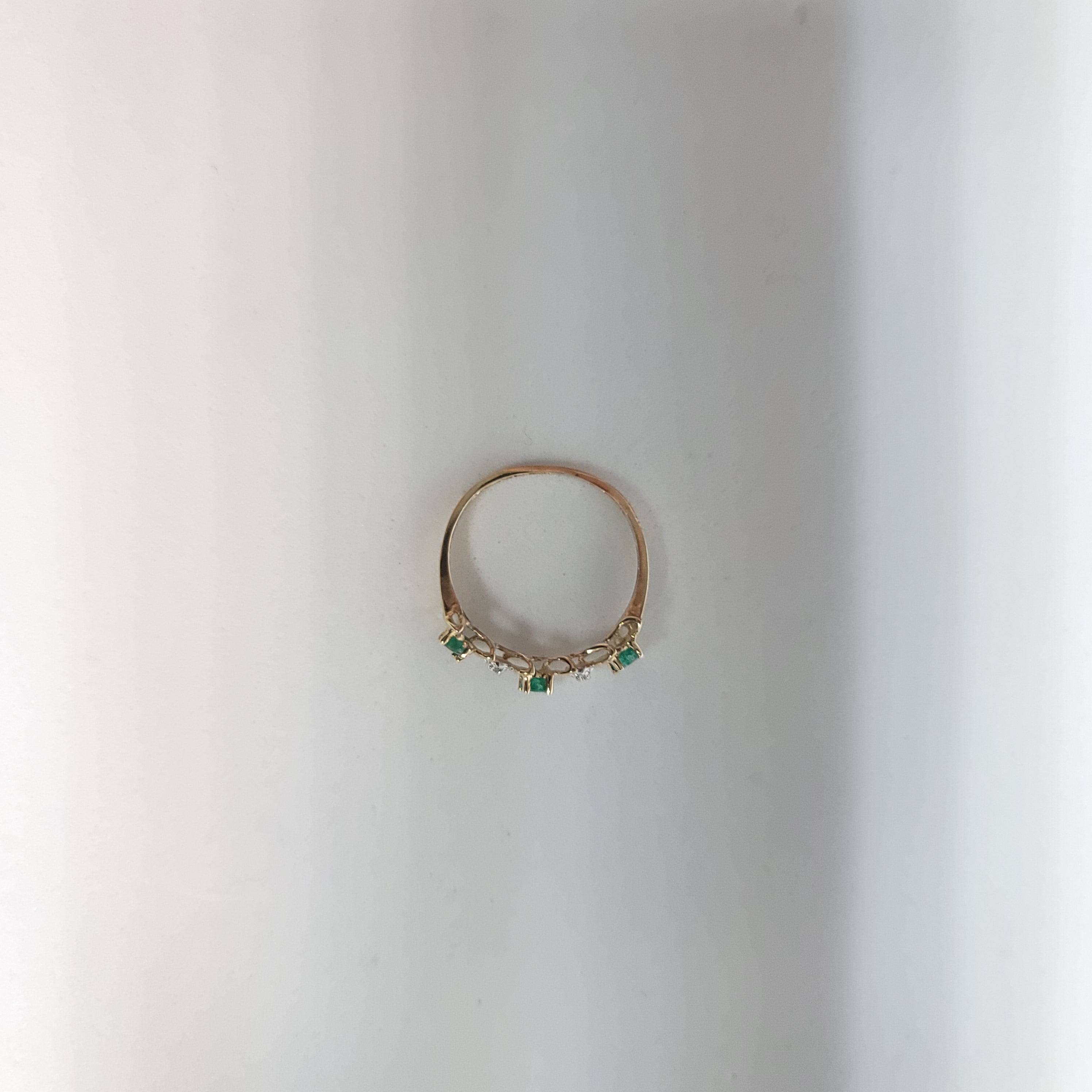 S Style Emerald & Diamond Ring .15cttw 10k Yellow Gold