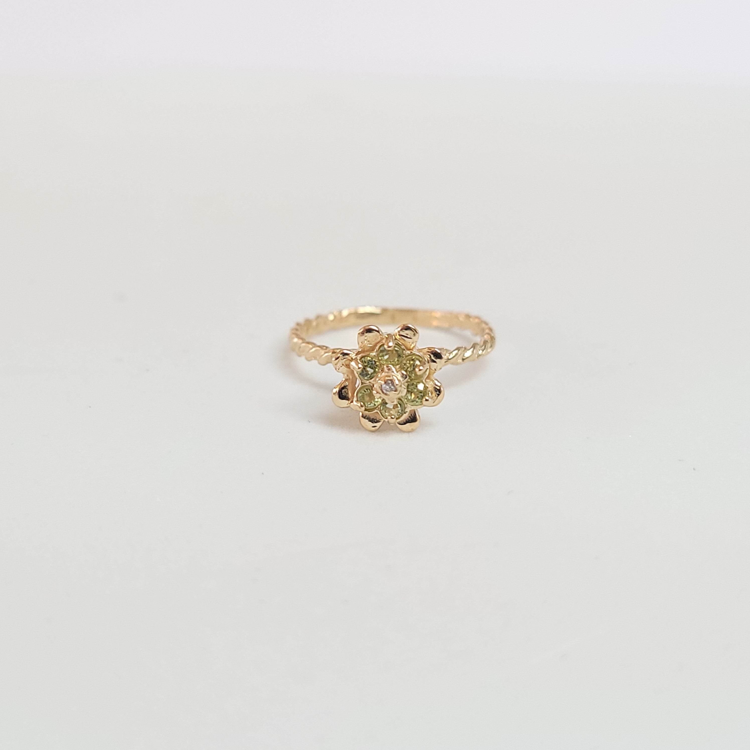 Peridot Tulip Flower Ring 14k Yellow Gold