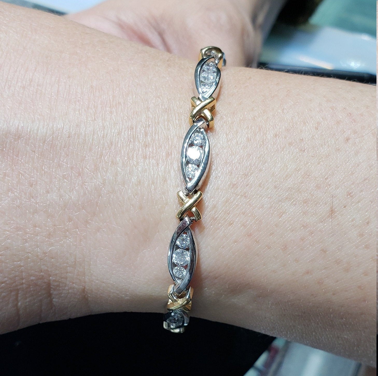 Two-Toned Diamond X Tennis Bracelet 3.00cttw 14k Gold