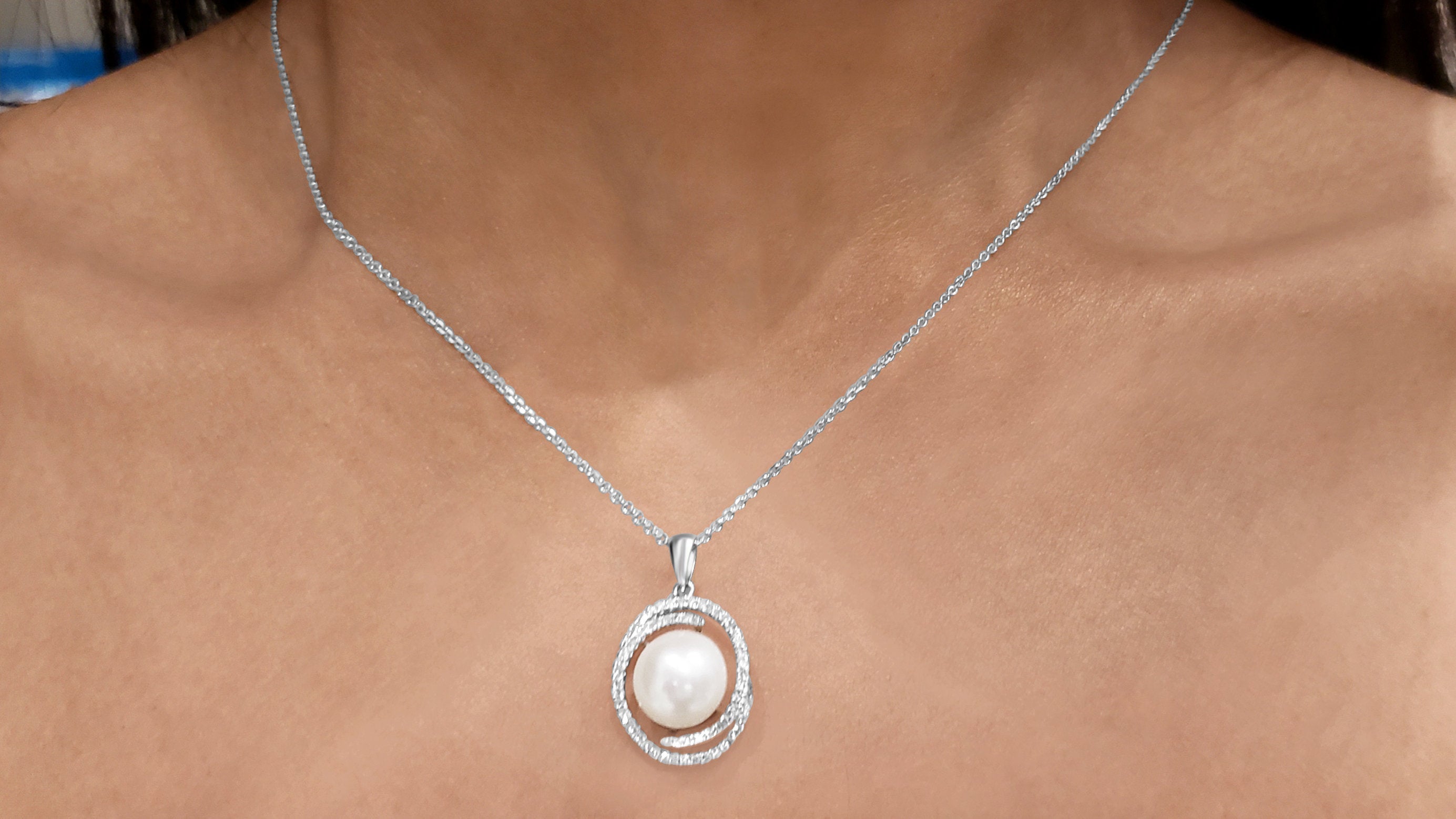 Freshwater Pearl Diamond Pendant .29cttw 14k White Gold