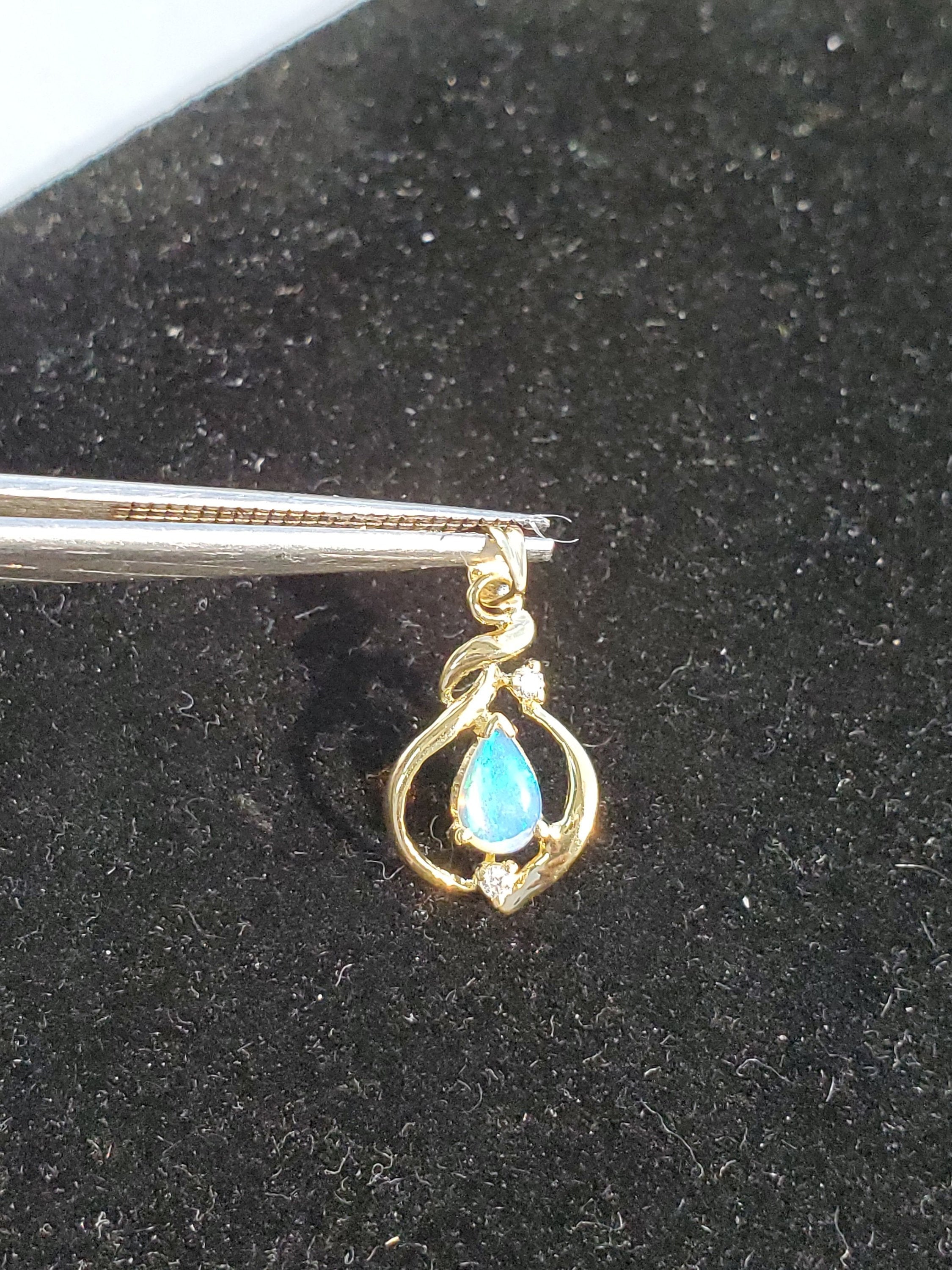 Pear Shaped Opal Pendant 14k Yellow Gold