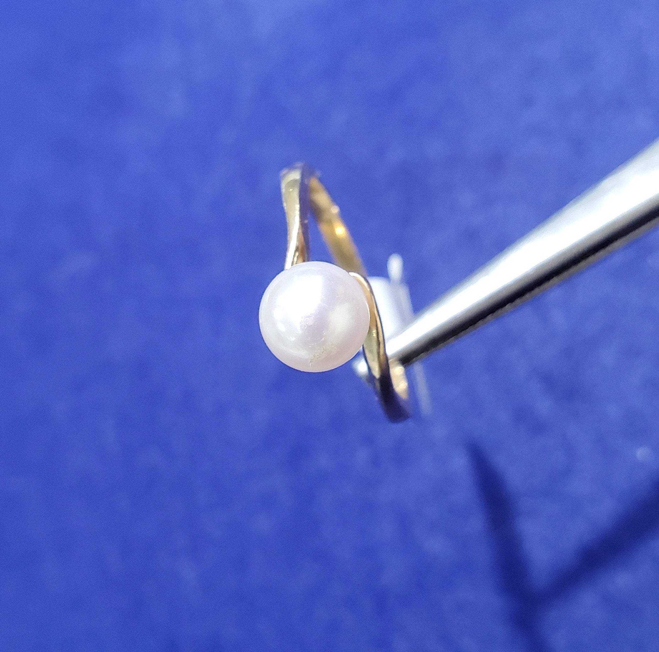 Solitaire Cultured Pearl 14k Yellow Ring