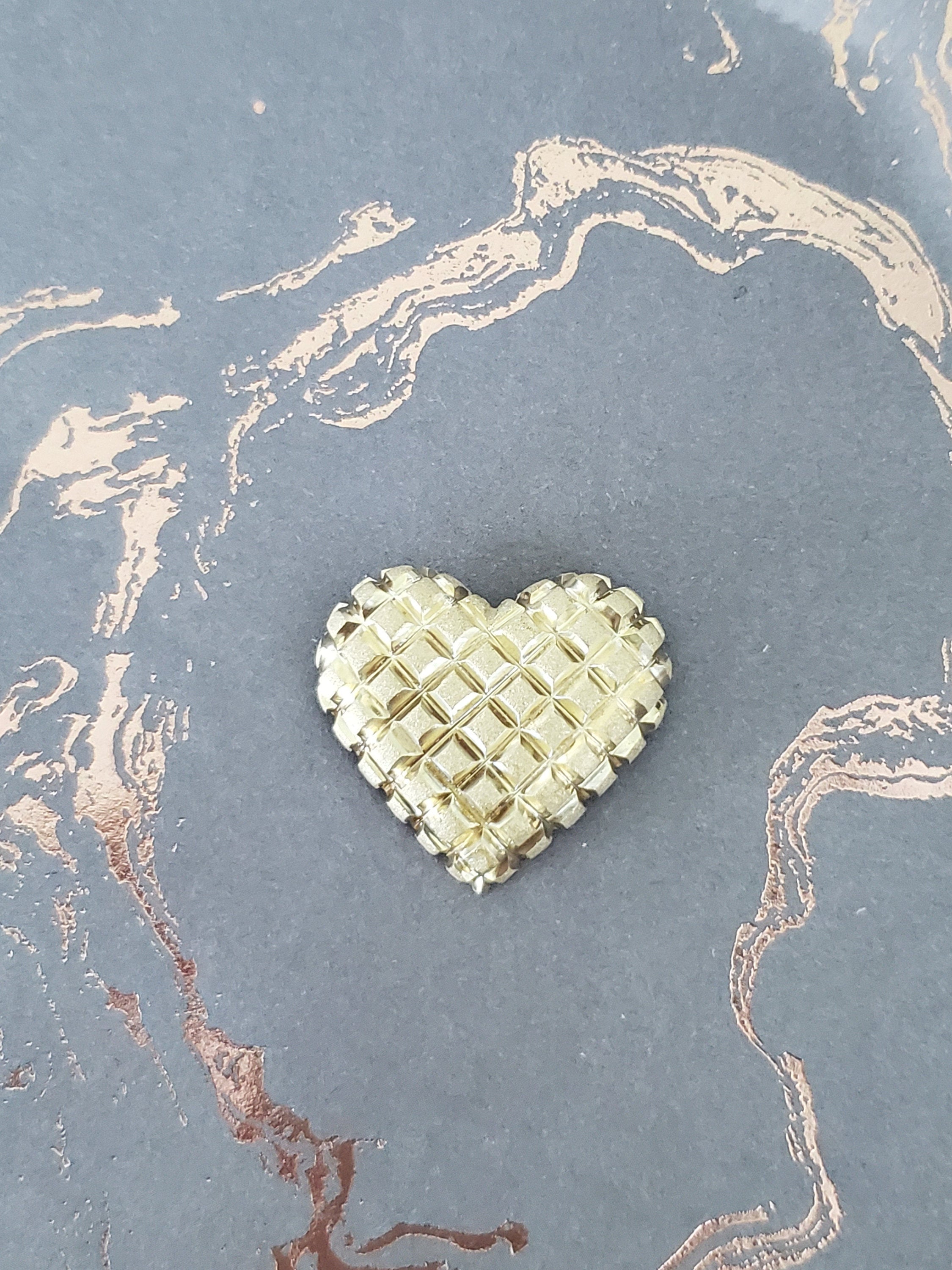 Heart Shaped Bark & Polished Pendant 14k Yellow Gold