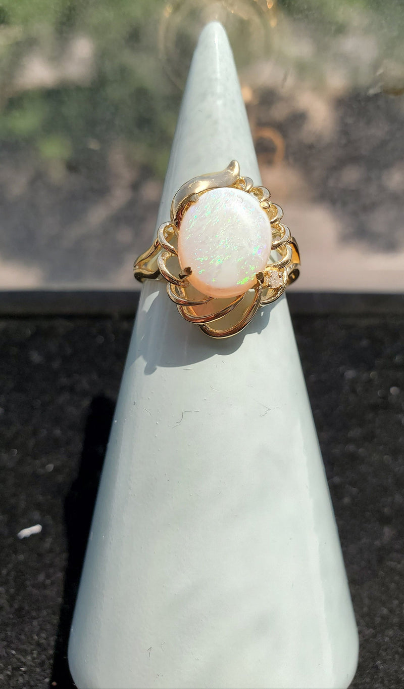 Round Opal Ring 14k Yellow Gold