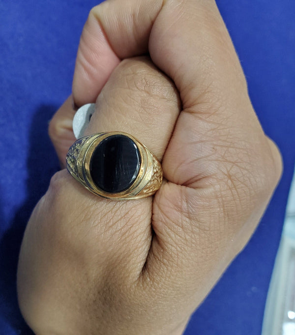 Oval Onyx Ring with Textured Band 14k Yellow Gold