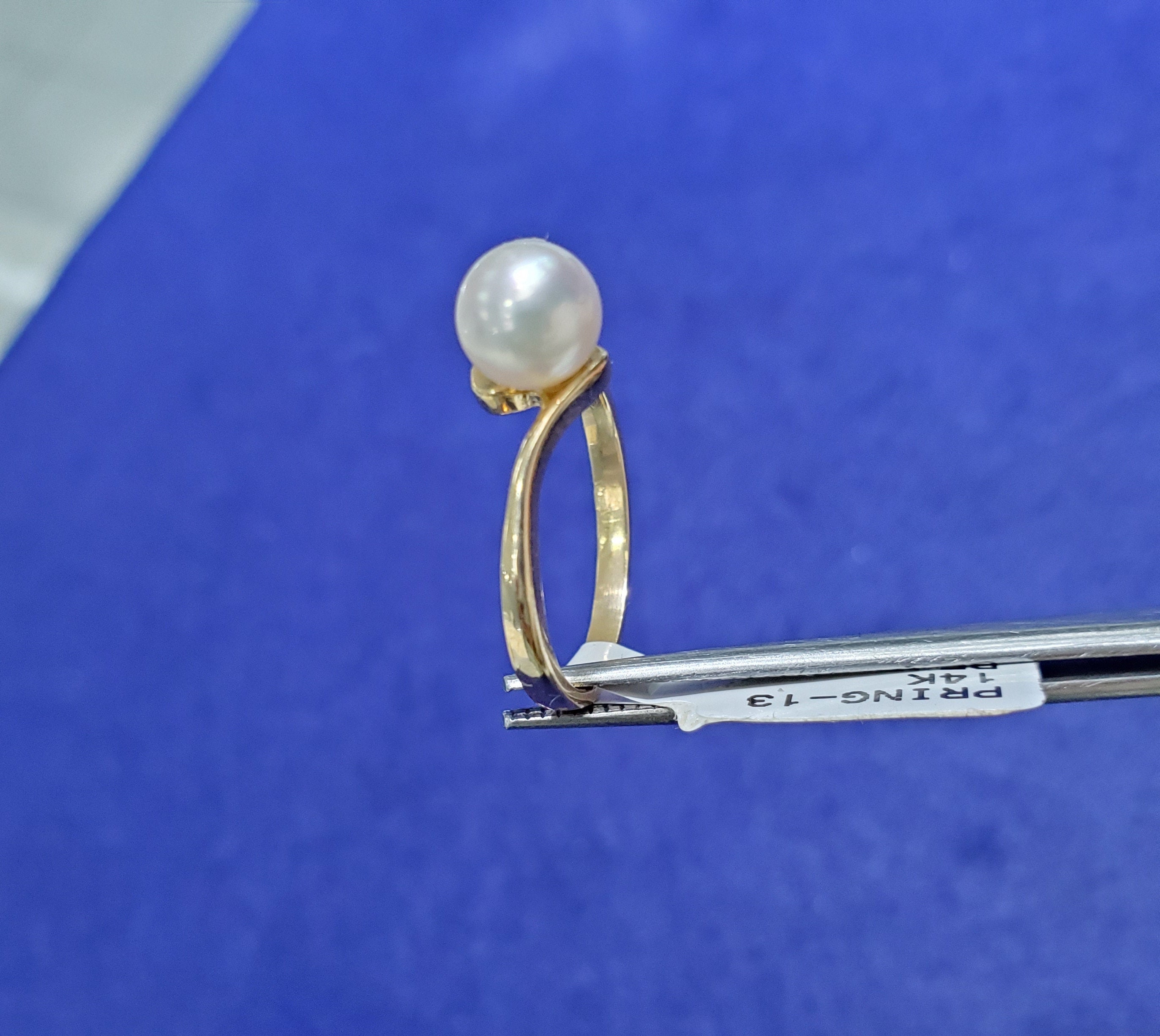 Solitaire Cultured Pearl 14k Yellow Ring