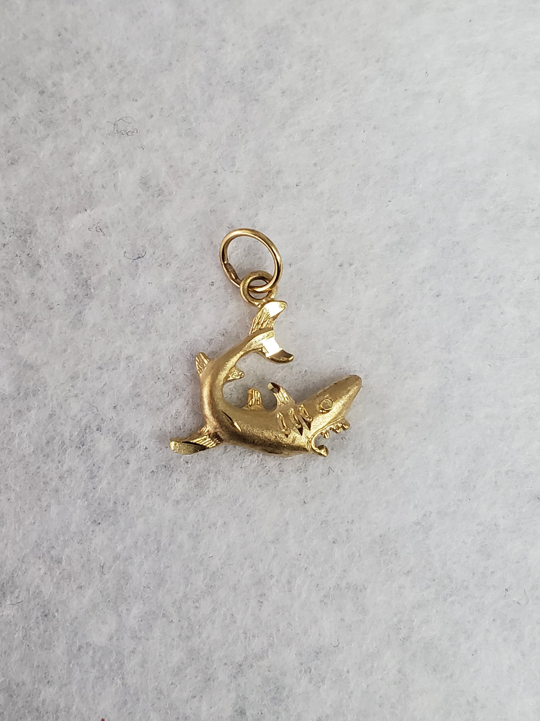 Small Shark 14k Yellow Gold