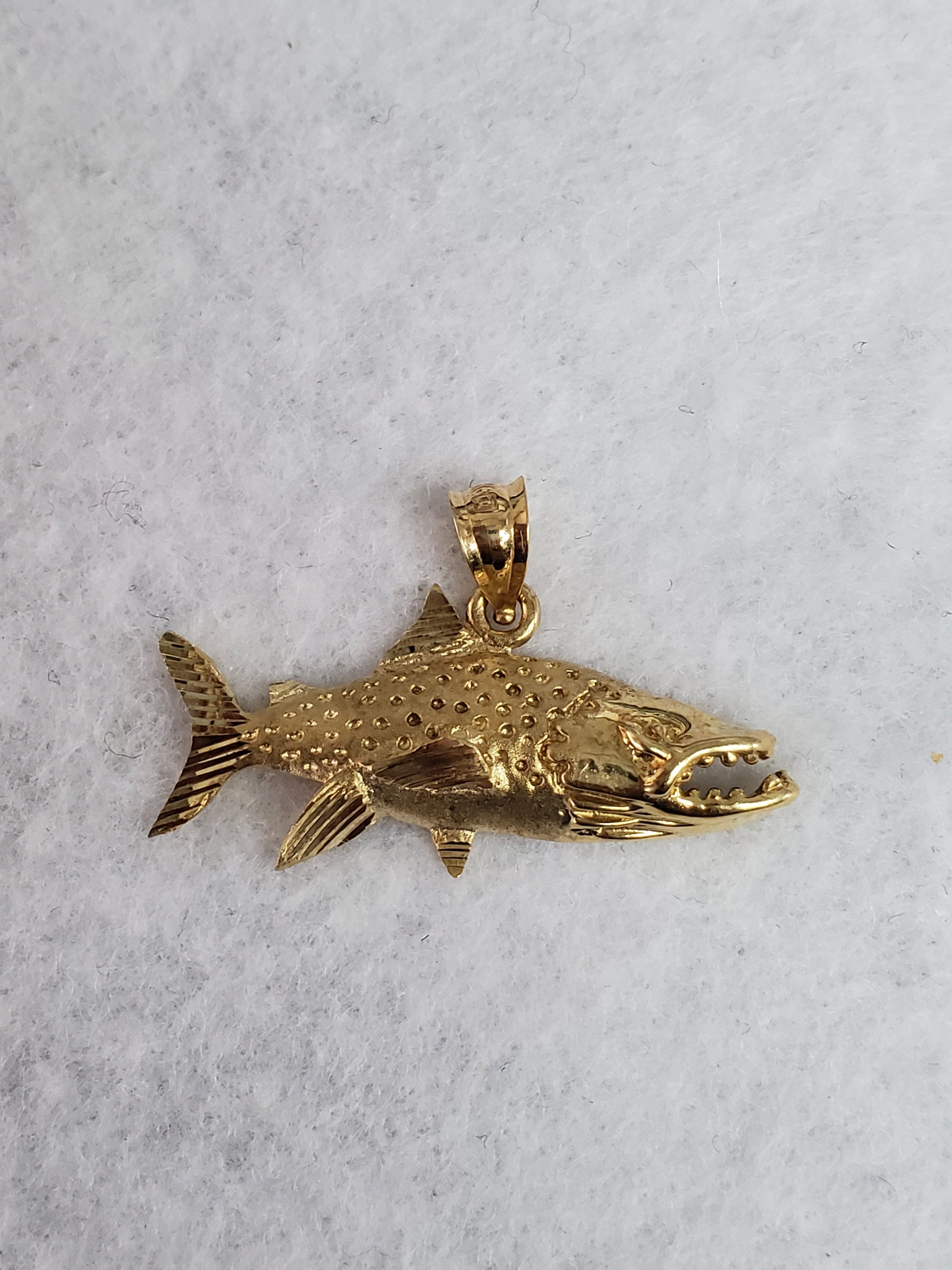 Fish with Diamond Cuts Charm/Pendant 14k Yellow Gold