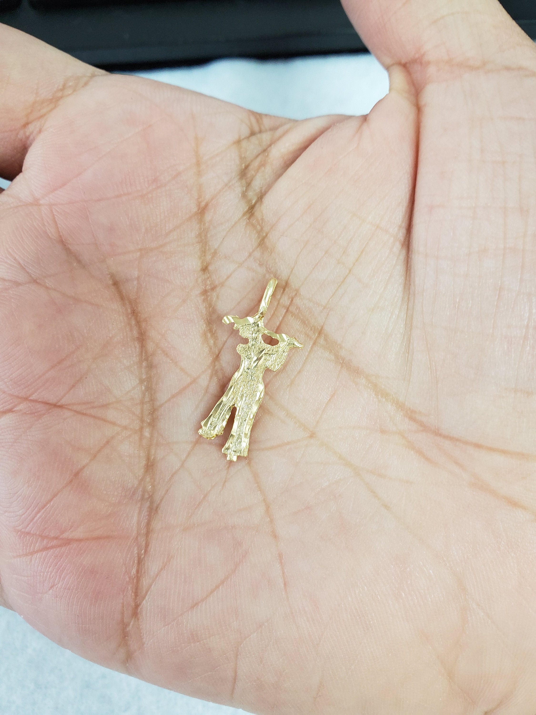 Mini golfer with Diamond Cuts Charm/Pendant 14k Yellow Gold