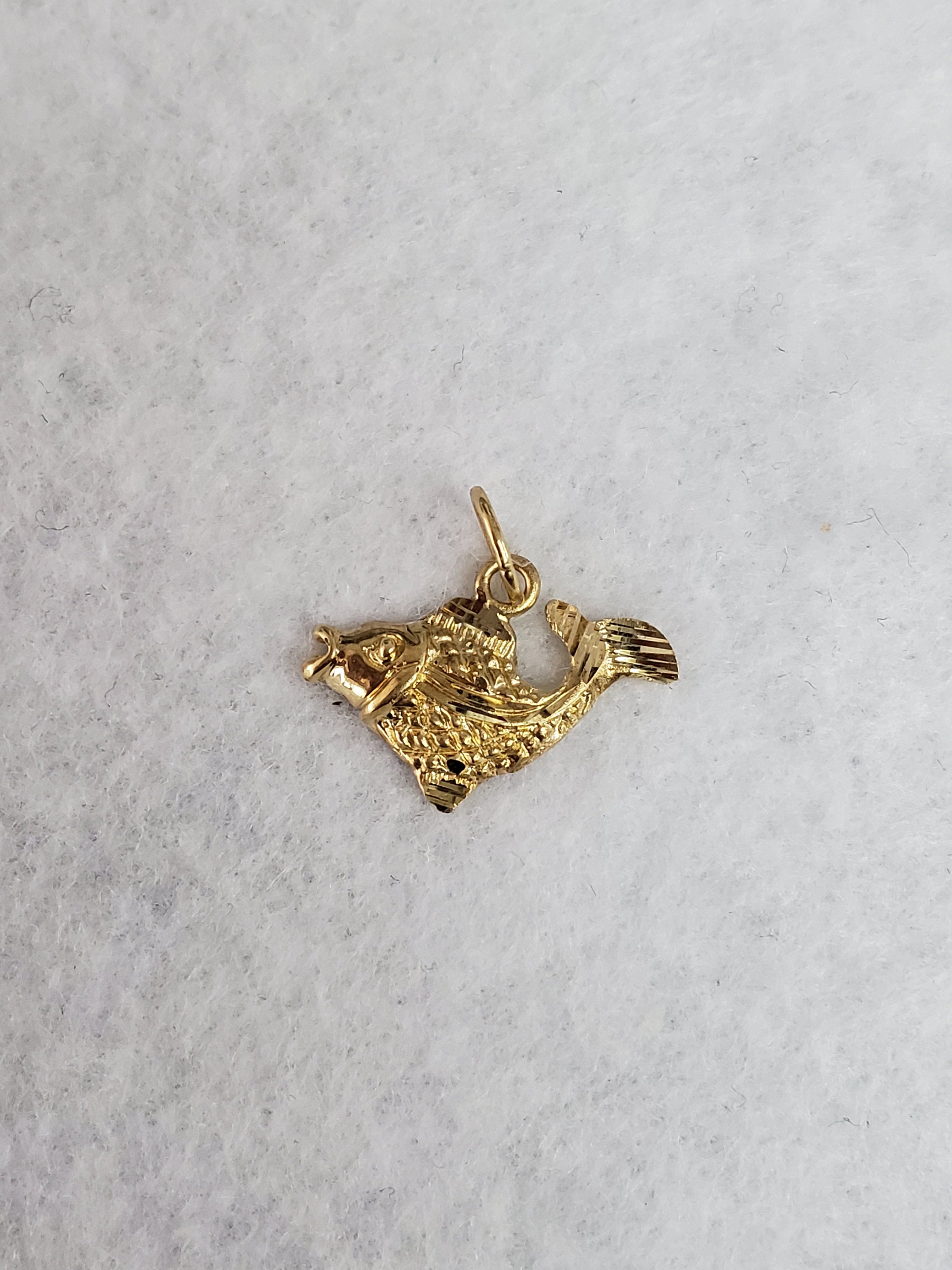 Fish with Diamond Cuts Charm/Pendant 14k Yellow Gold