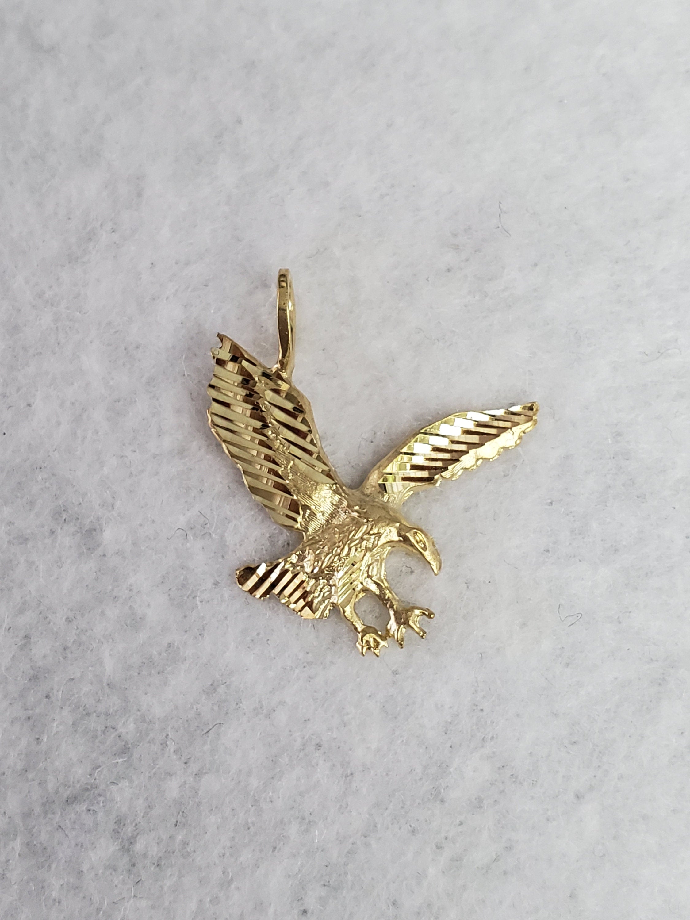 Flying Eagle with Diamond Cuts Charm/Pendant 14k Yellow Gold