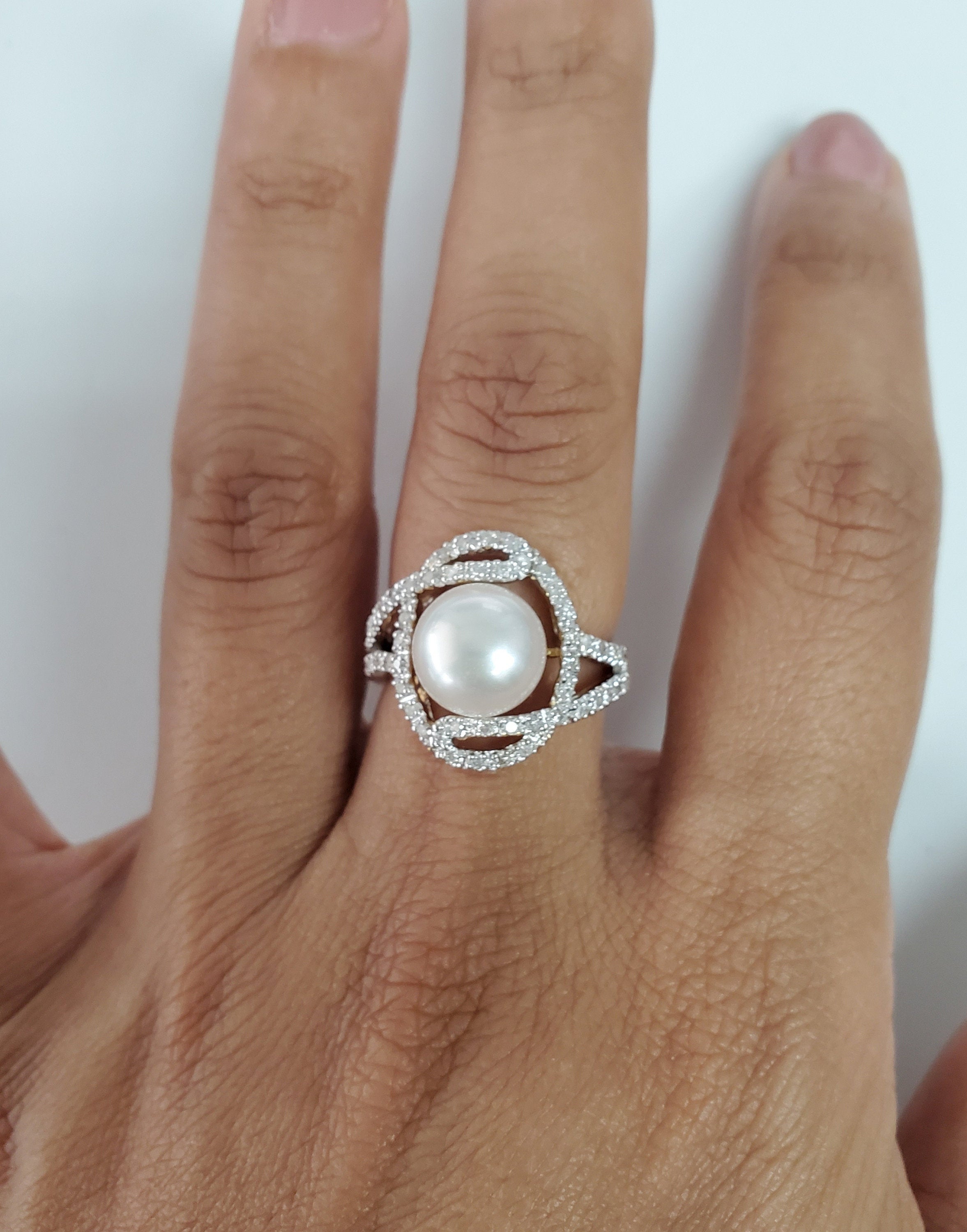 Freshwater Pearl Diamond Ring .32cttw 14k Yellow Gold