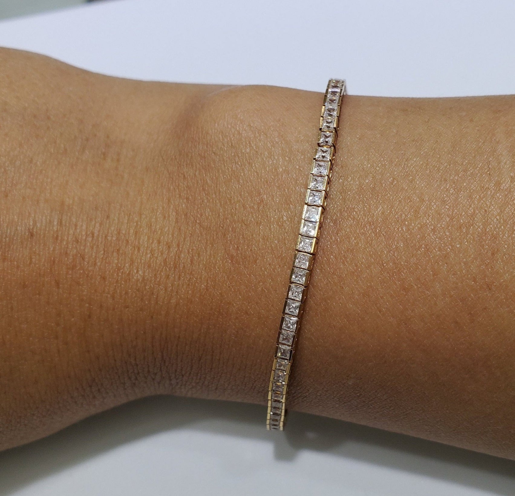 3 Carat Cubic Zirconia Bracelet in 14k Yellow Gold