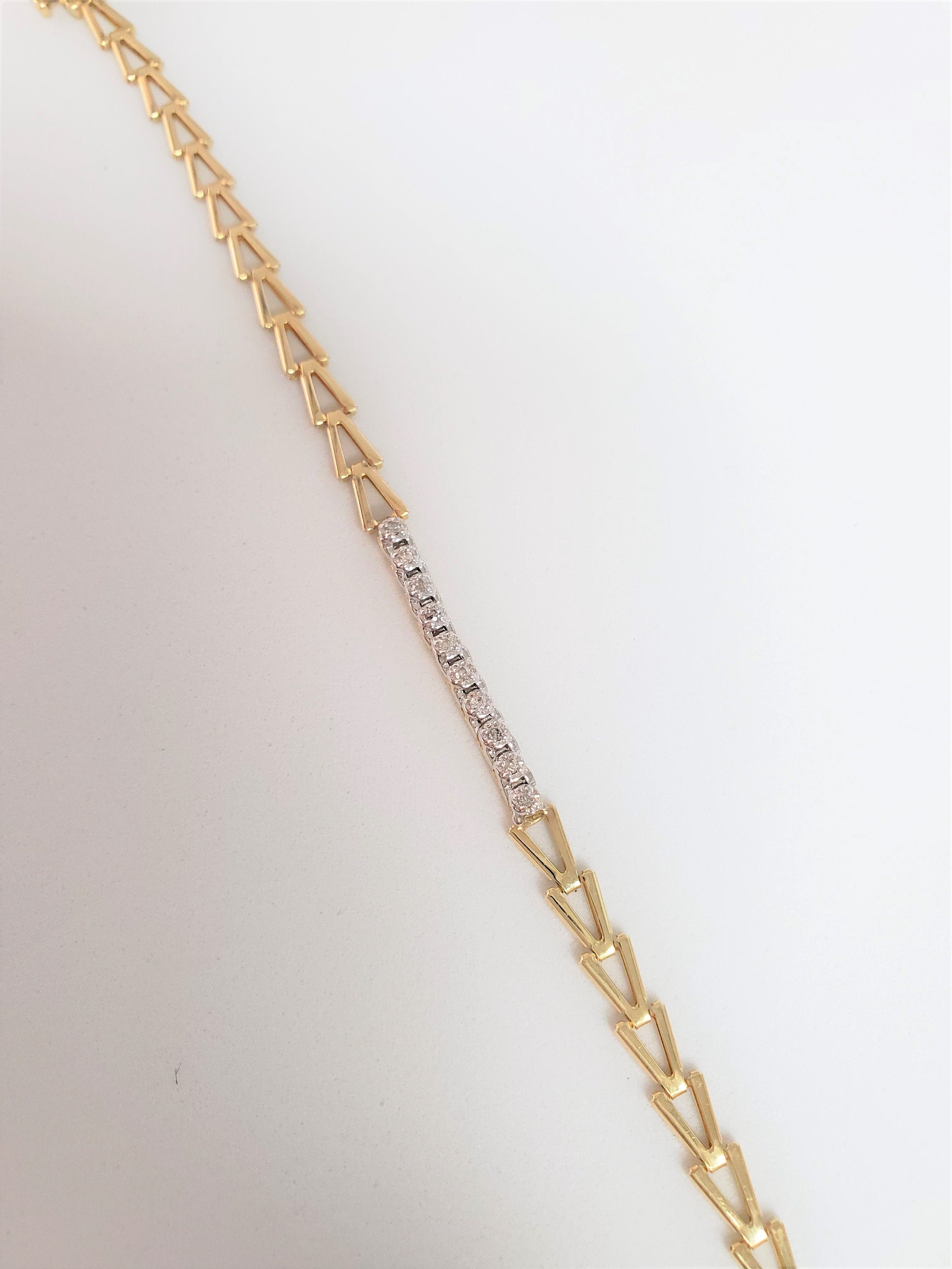 Diamond Bar Tennis Bracelet .10cttw 14k Yellow Gold