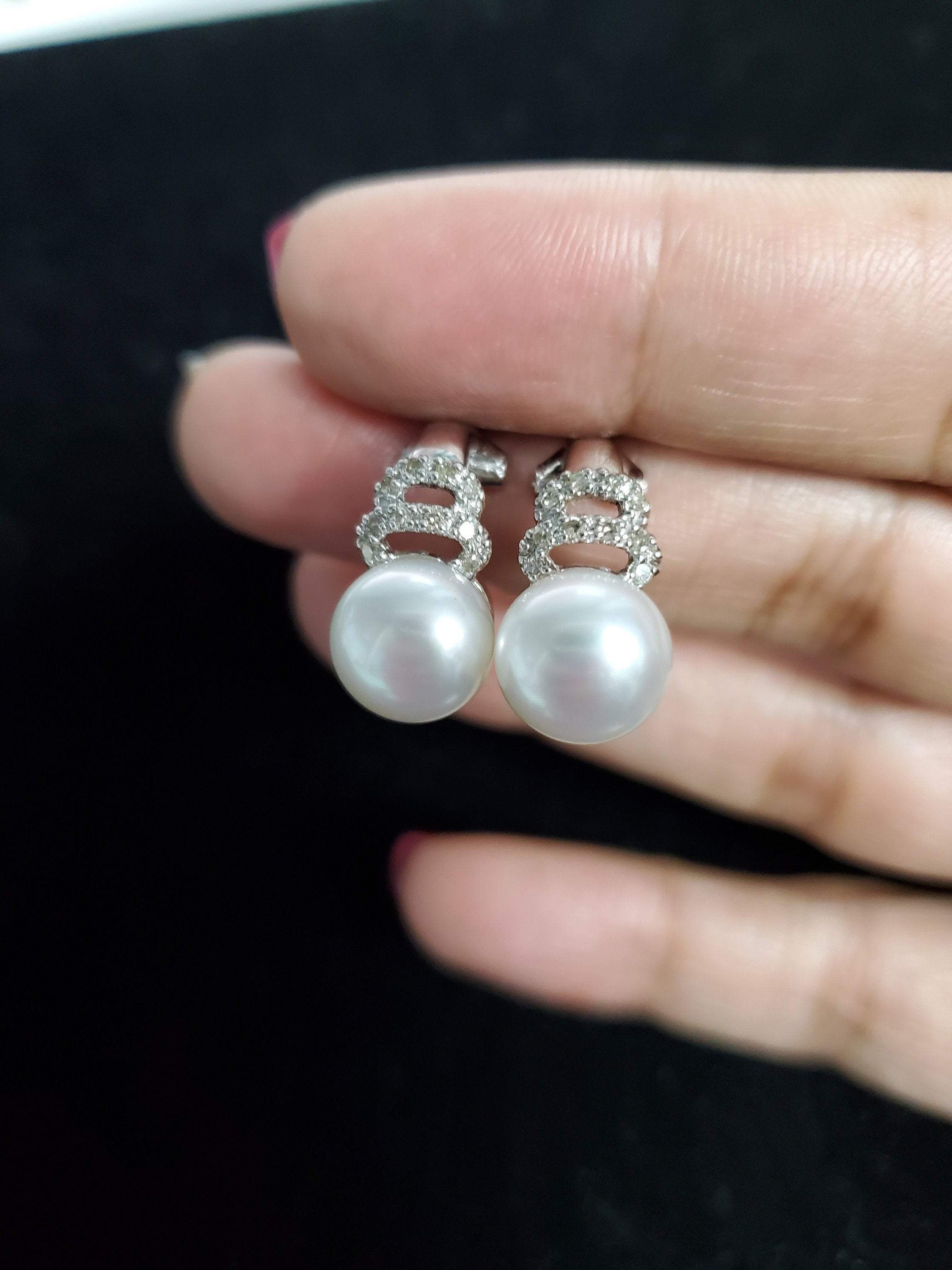 Freshwater Pearl Diamond Eearrings .17cttw 14k White Gold