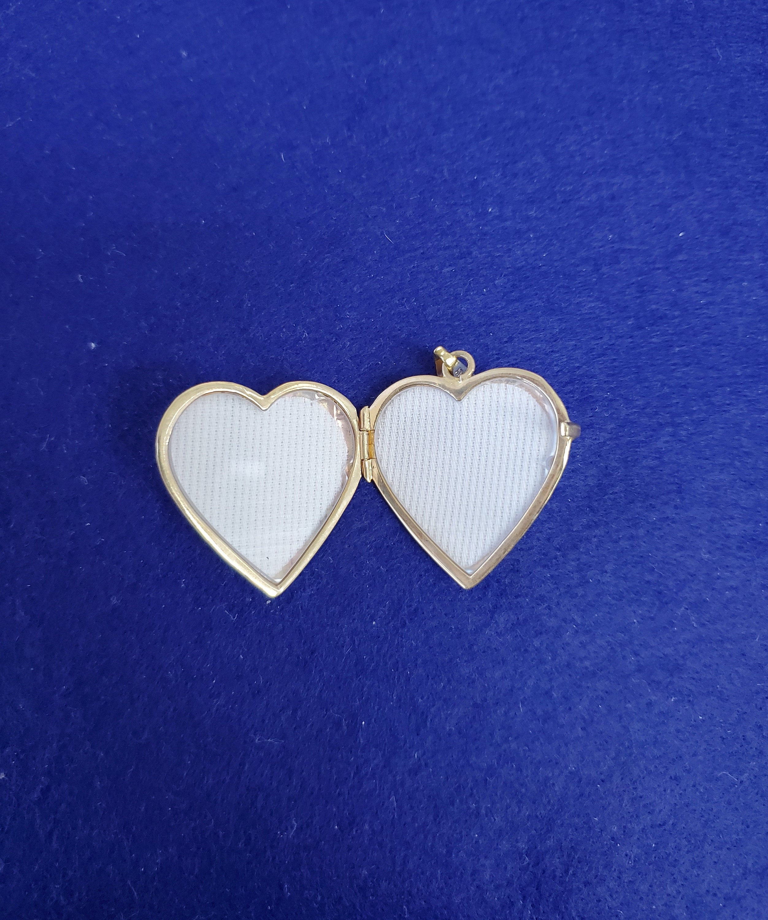 Brick Pattern Heart Shaped Gold Locket with White, Rose & Yellow Finish 14k Yellow Gold