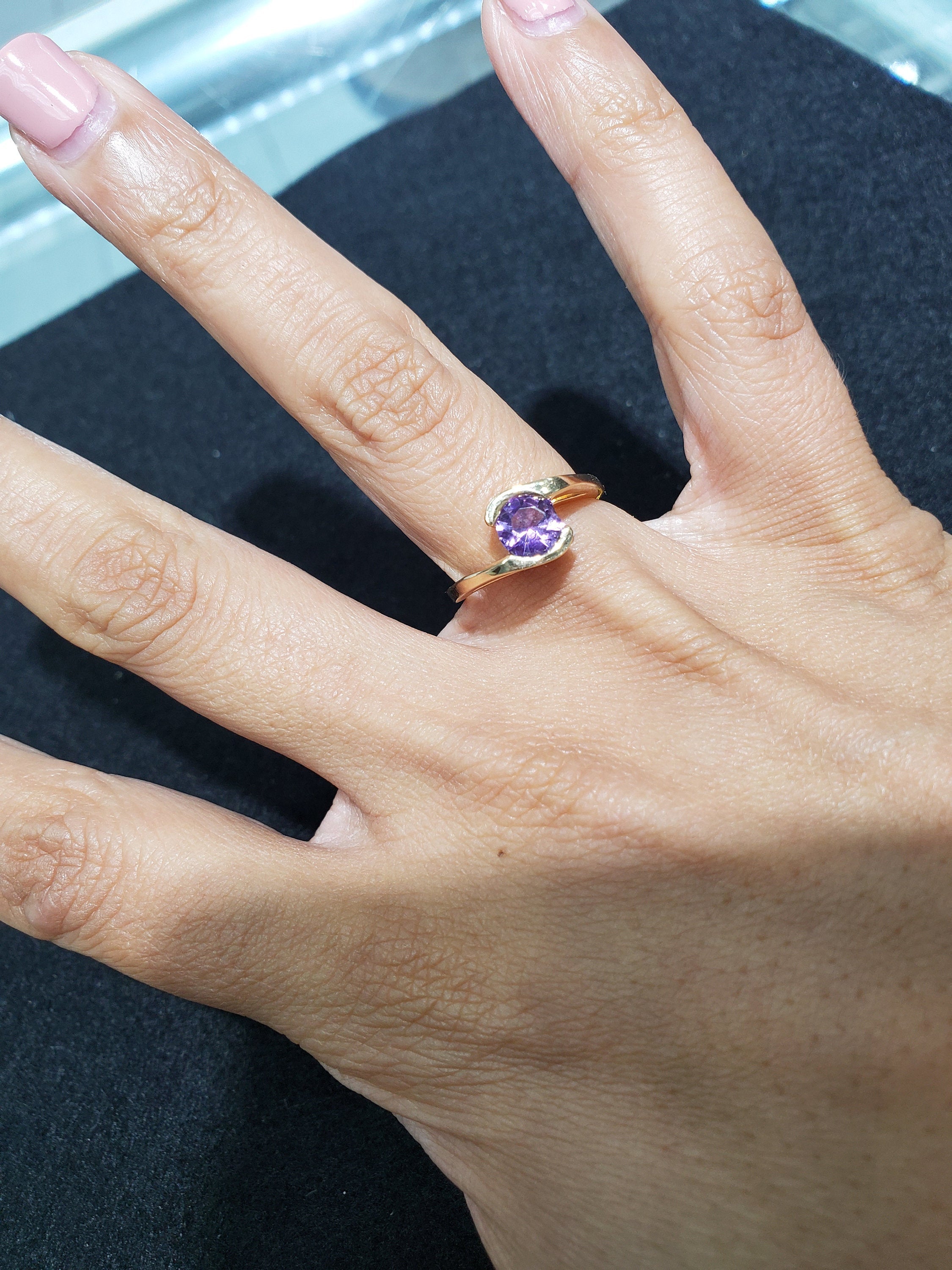 Solitaire Amethyst Ring 14k Yellow Gold