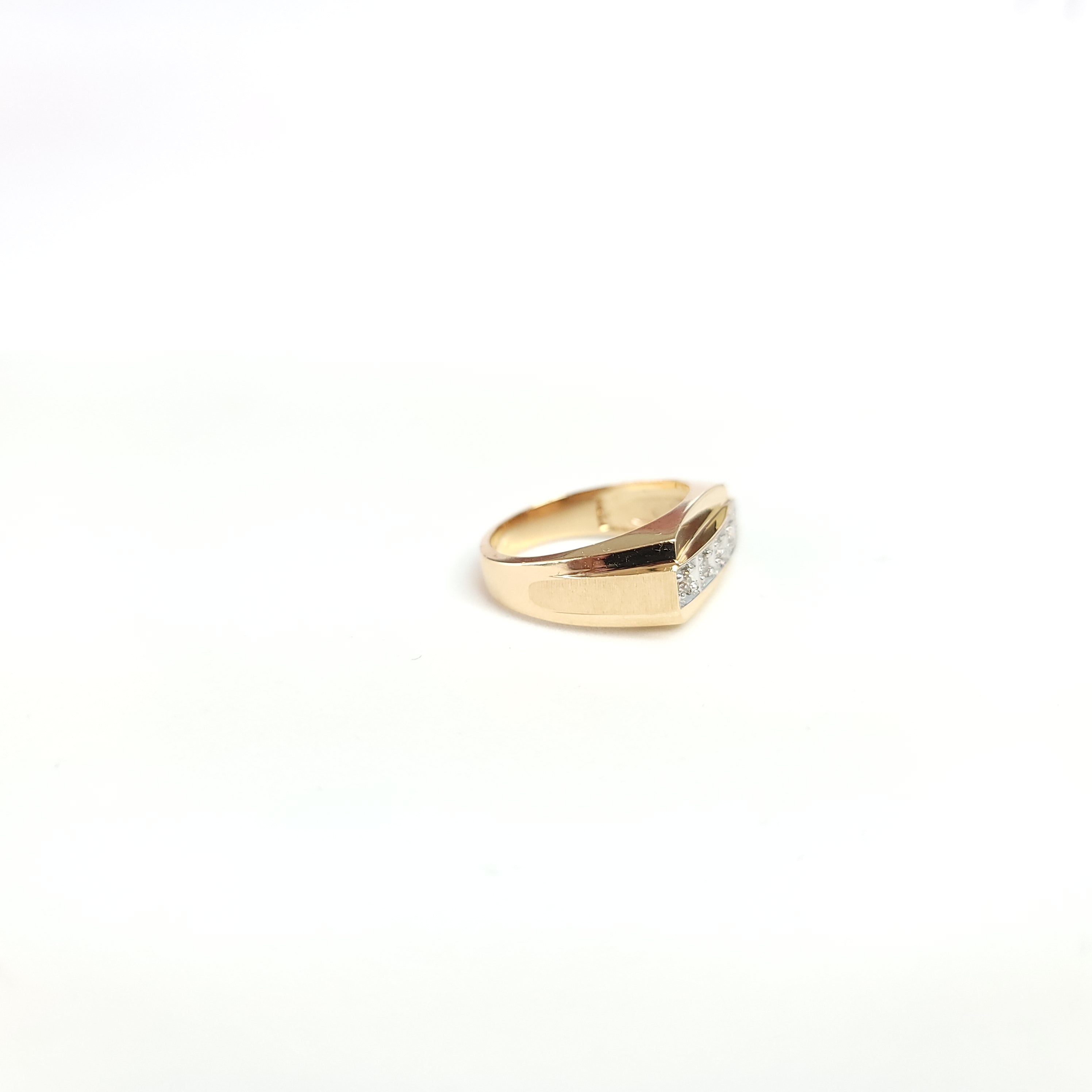 Horizontal Diamond Band with Satin Finish on sides .25cttw 14k Two-Toned Gold