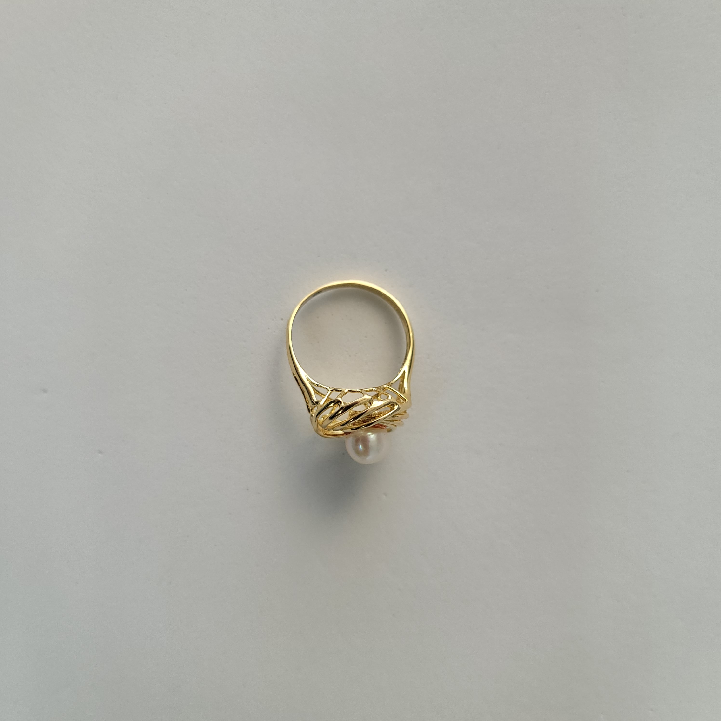 Solitaire Pearl Ring with Swirl Gold Design 14k Yellow Gold