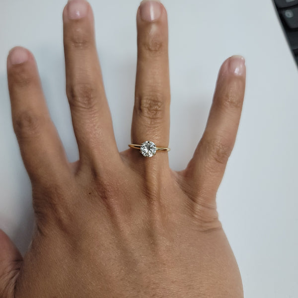 One Carat Brilliant Diamond Engagement Ring